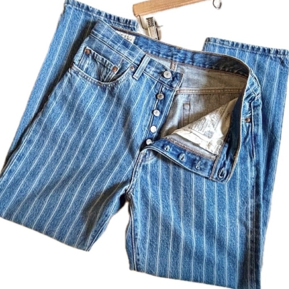 l e v i ‘ s • 501 original cropped jeans